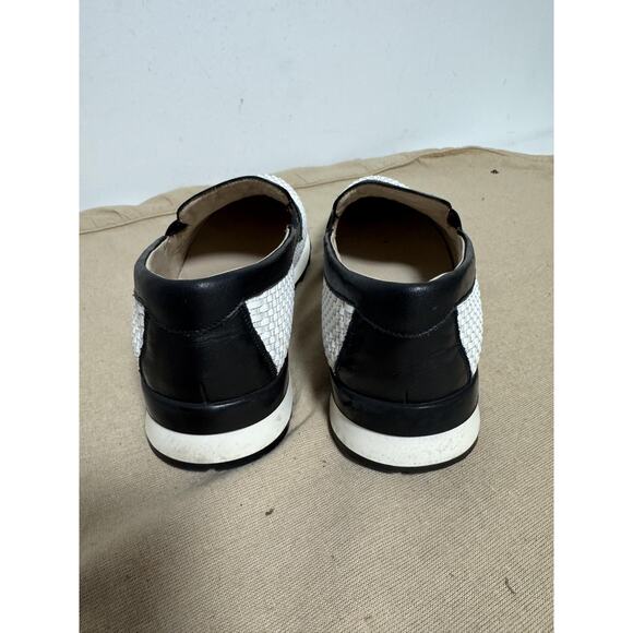Loafers_&_Slip_Ons